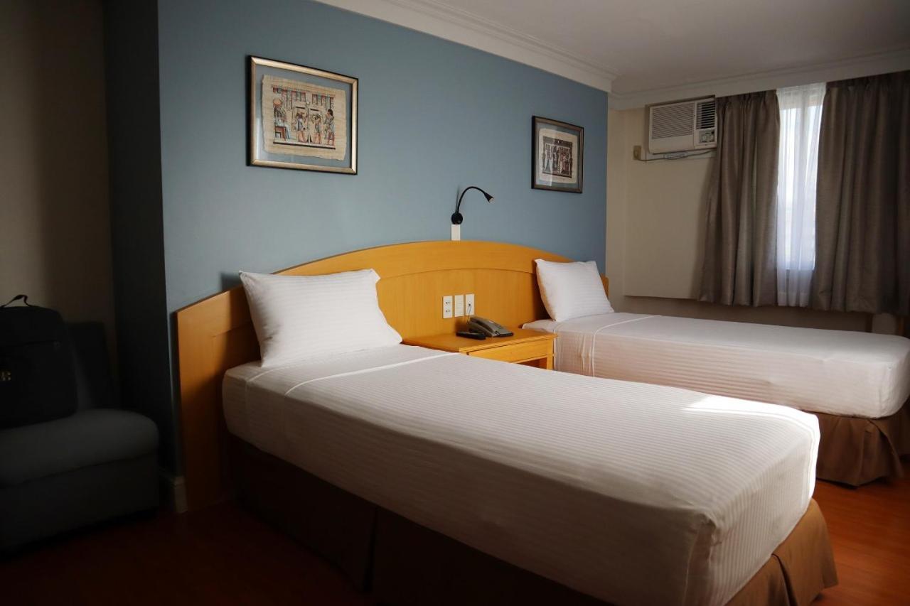 Fersal Hotel Malakas, Quezon City Zewnętrze zdjęcie