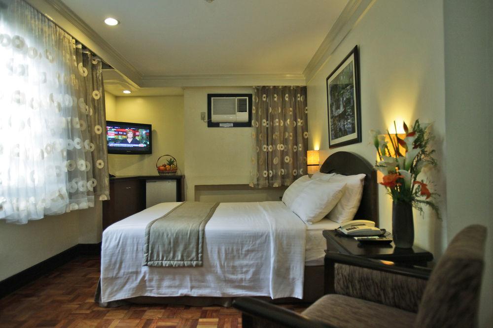 Fersal Hotel Malakas, Quezon City Zewnętrze zdjęcie