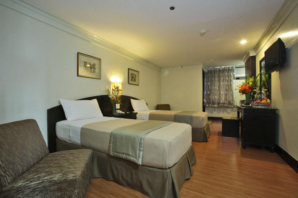 Fersal Hotel Malakas, Quezon City Zewnętrze zdjęcie
