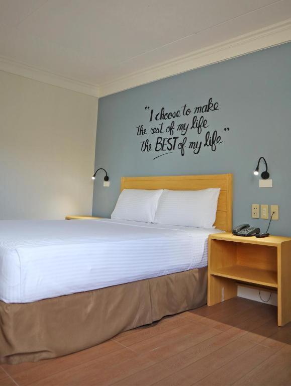 Fersal Hotel Malakas, Quezon City Zewnętrze zdjęcie