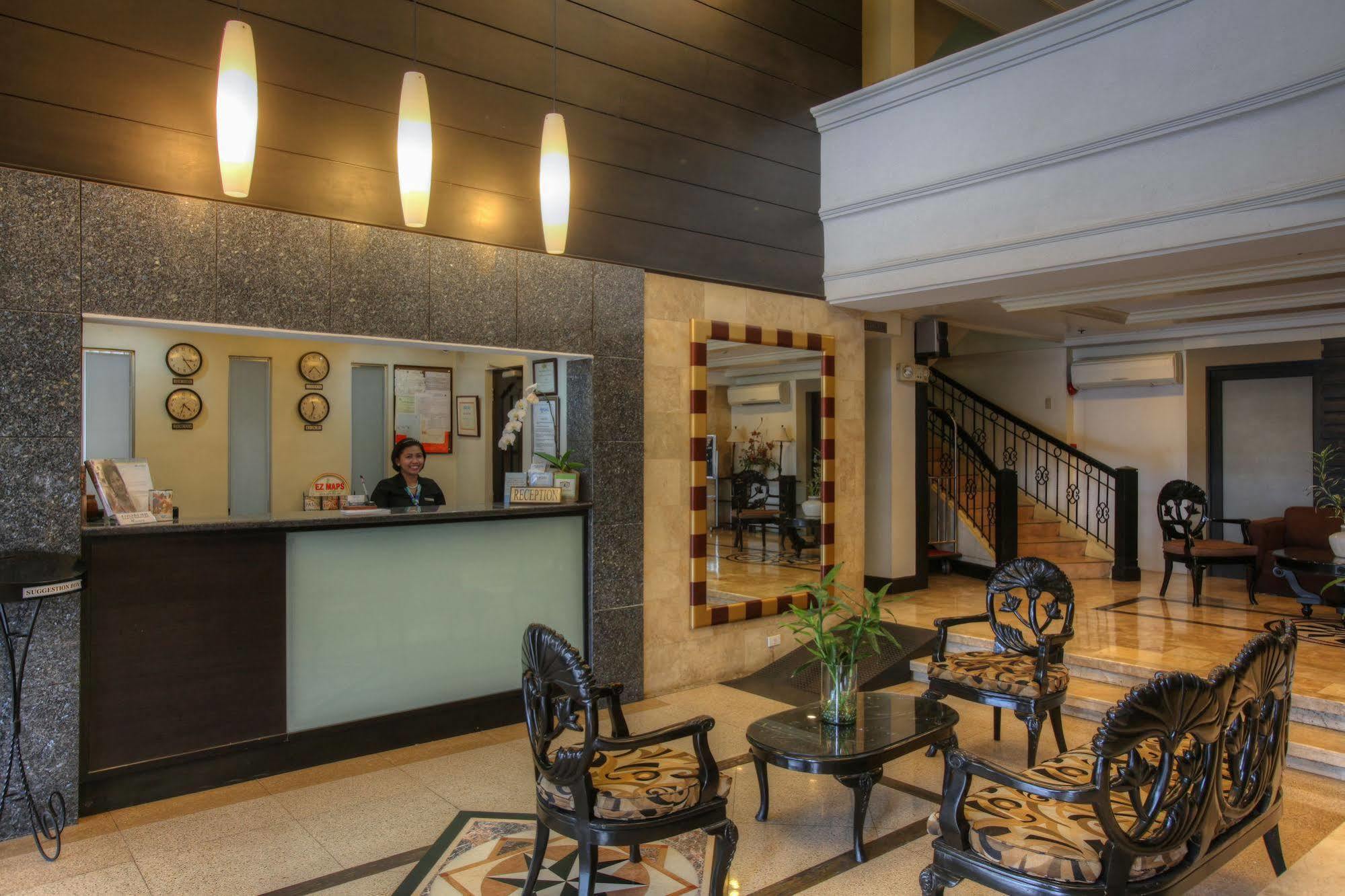 Fersal Hotel Malakas, Quezon City Zewnętrze zdjęcie